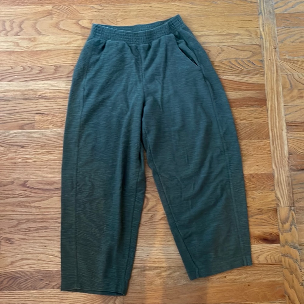 EUC wide leg comfy pant